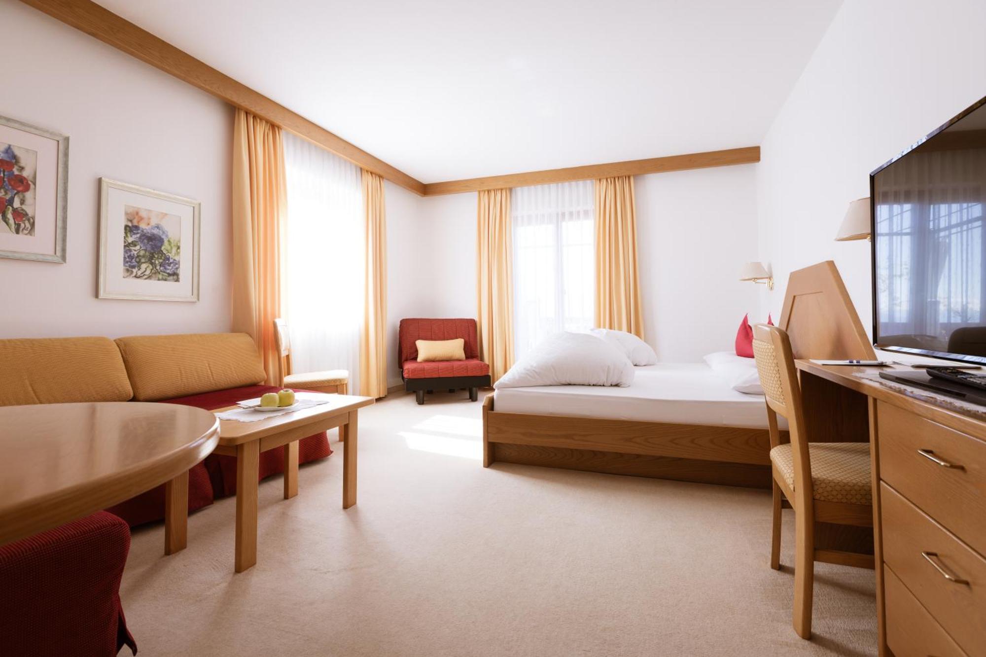 B&B Hotel Mair Am Turm 蒂鲁罗 外观 照片