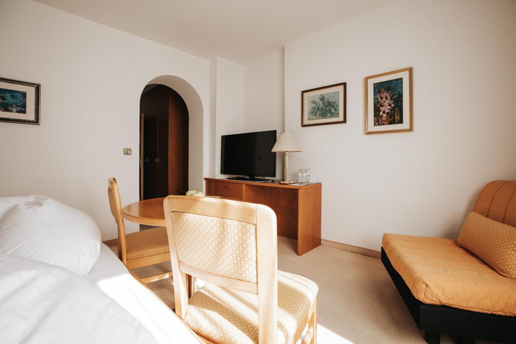 B&B Hotel Mair Am Turm 蒂鲁罗 外观 照片