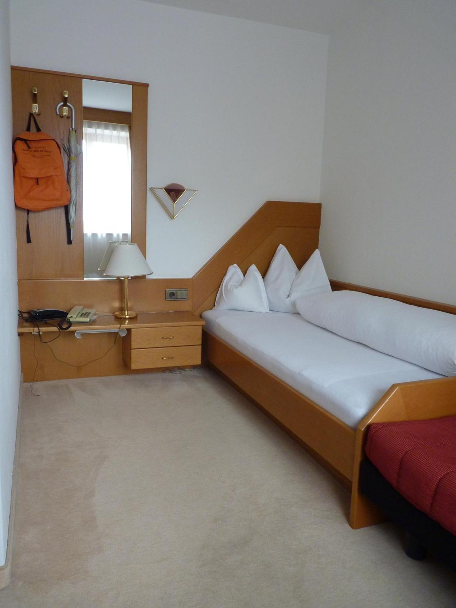 B&B Hotel Mair Am Turm 蒂鲁罗 外观 照片